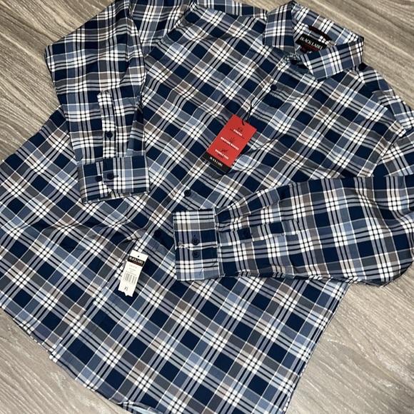 Black label dress shirt. Size XL. NWT - Picture 2 of 5